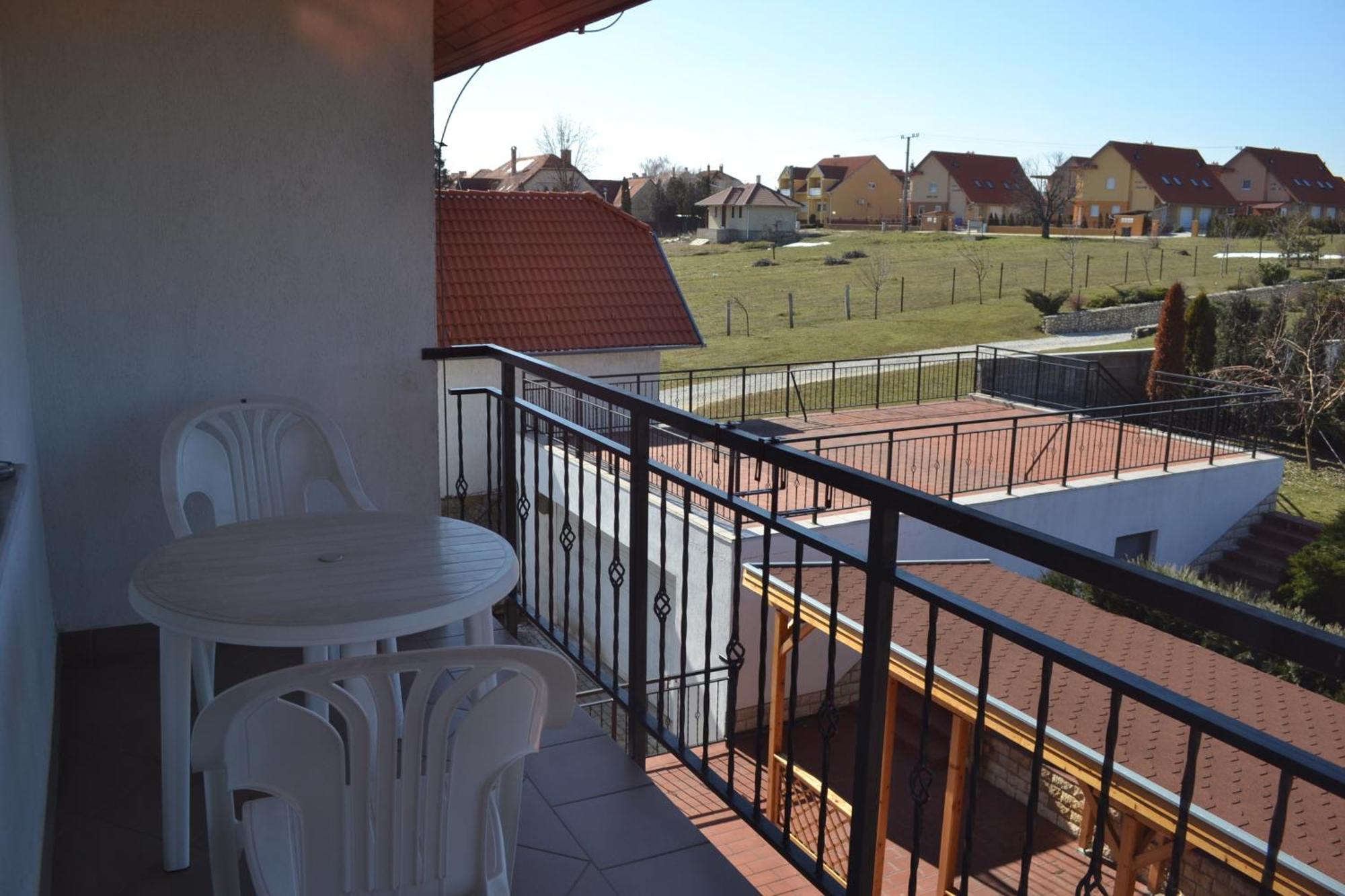 Villa Nova Hévíz Exteriör bild